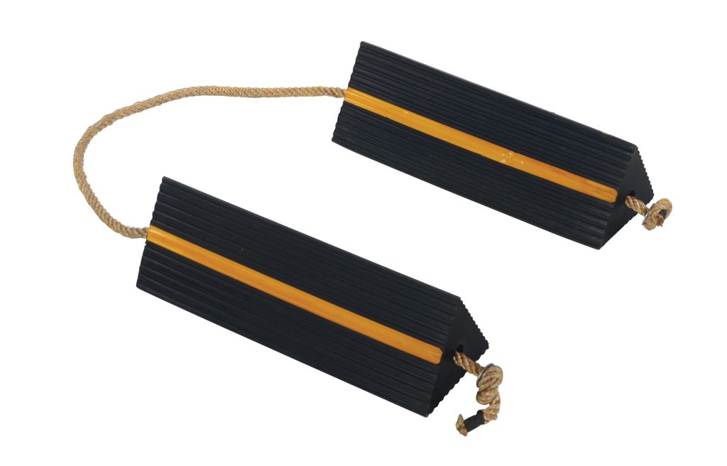 Rubber Airline Wheel Chock W/Rope